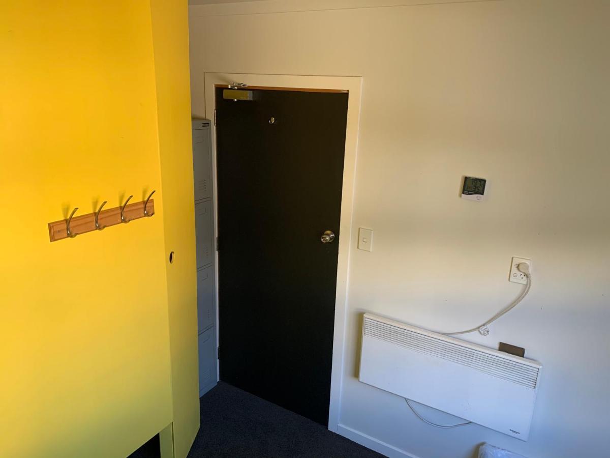 نزل Wanaka Backpackers Bothy المظهر الخارجي الصورة