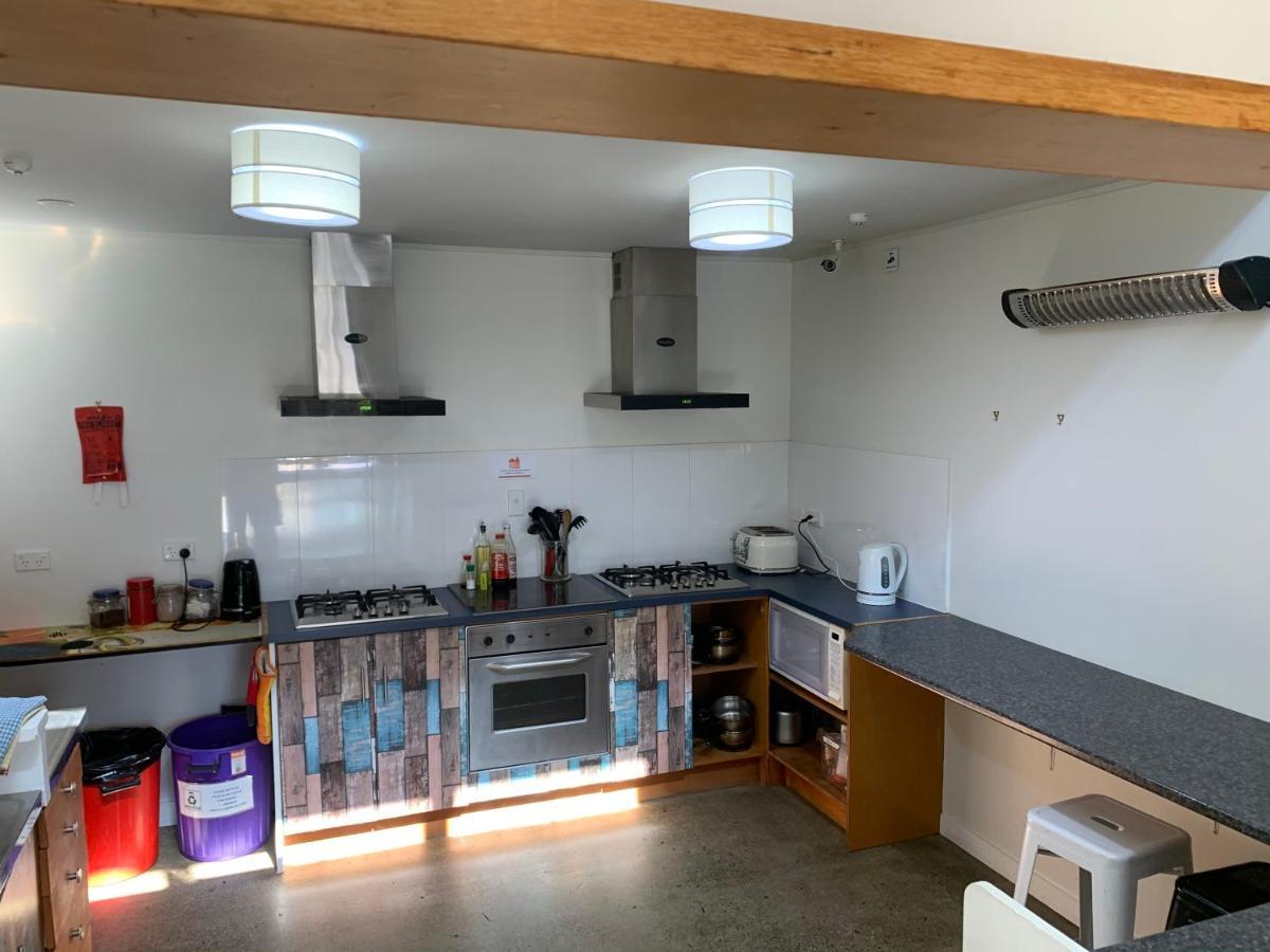 نزل Wanaka Backpackers Bothy المظهر الخارجي الصورة